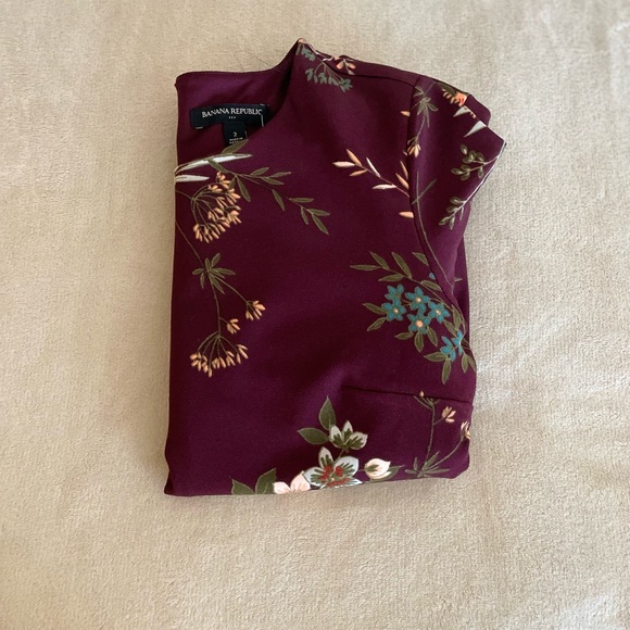 Banana Republic Floral Bell Sleeve Zip Dress - Size 2 - Picture 13 of 13